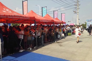 ���������A�б�ѩ��